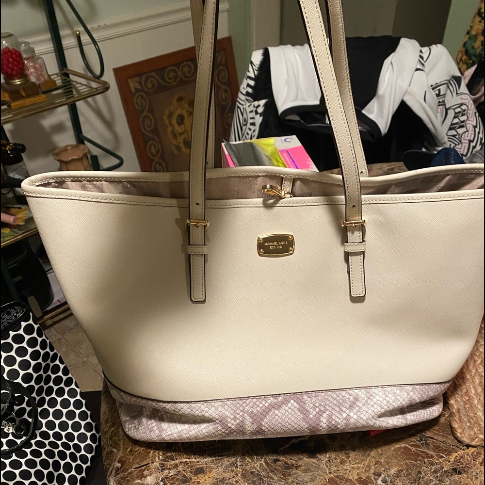 Michael Kors large tote